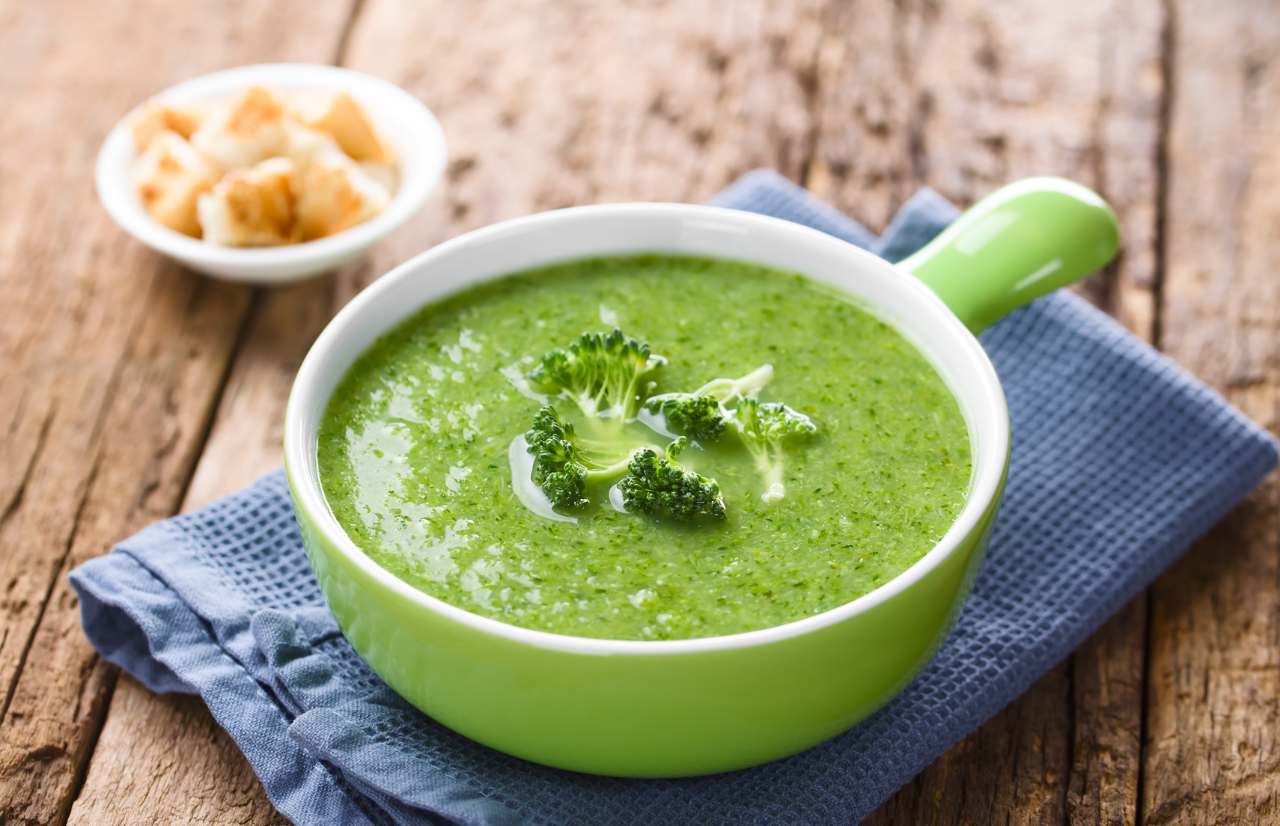 You are currently viewing Fasting Soups: A Nourishing Guide to Healthy Fasting