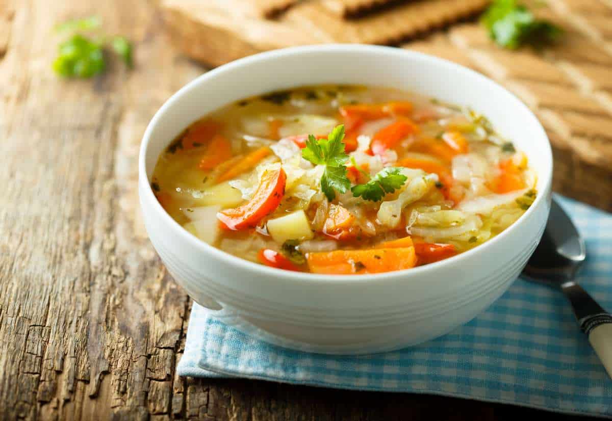 You are currently viewing Weeknight Wonder: Fast Cabbage Soup Recipe