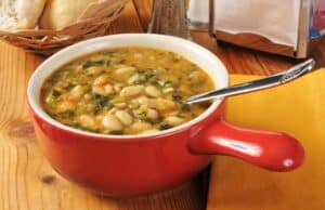 Read more about the article Portuguese Bean Soup: Exploring the Irresistible Flavors